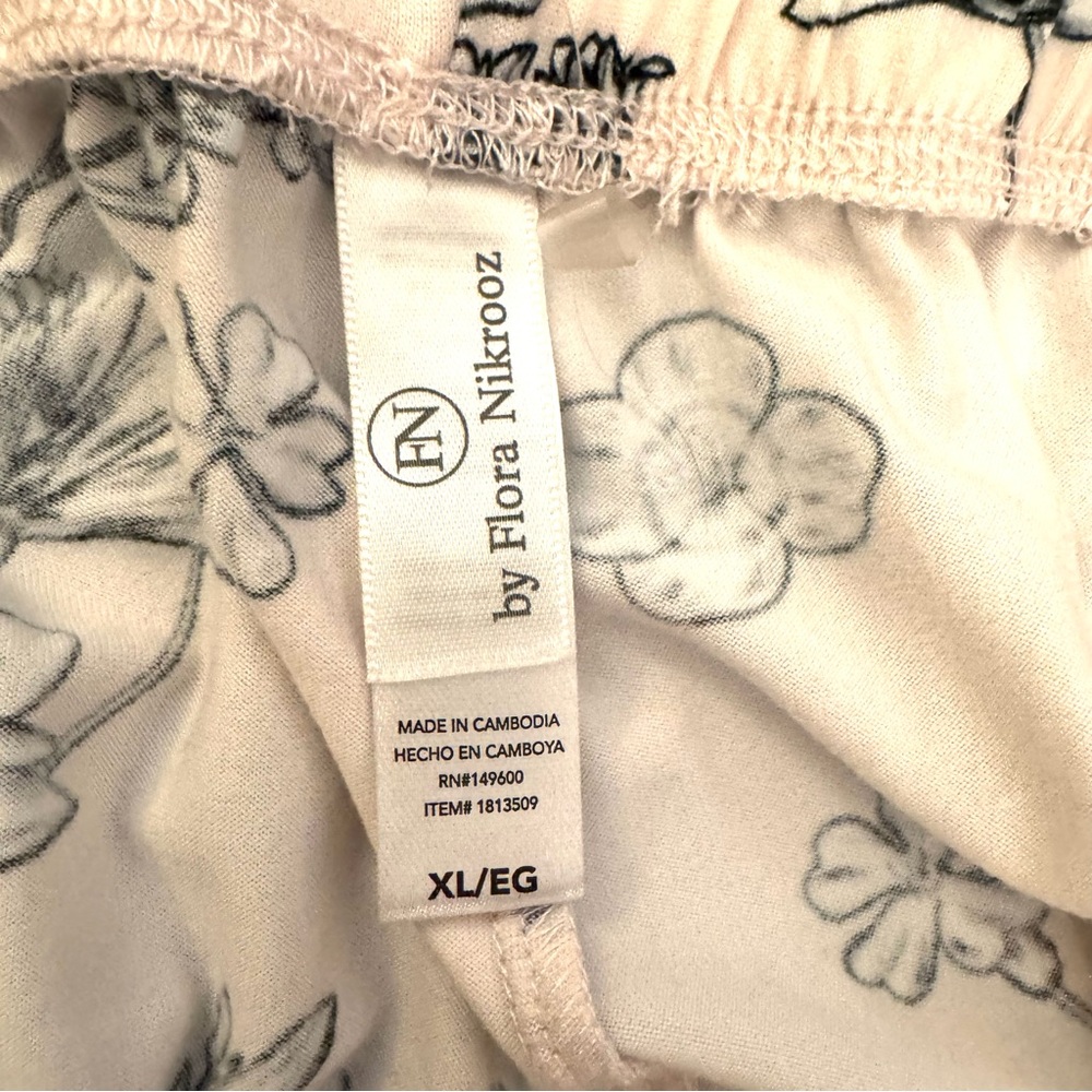 FLORA NIKROOZ 2 piece pajama lounge set, size XL - Picture 10 of 11